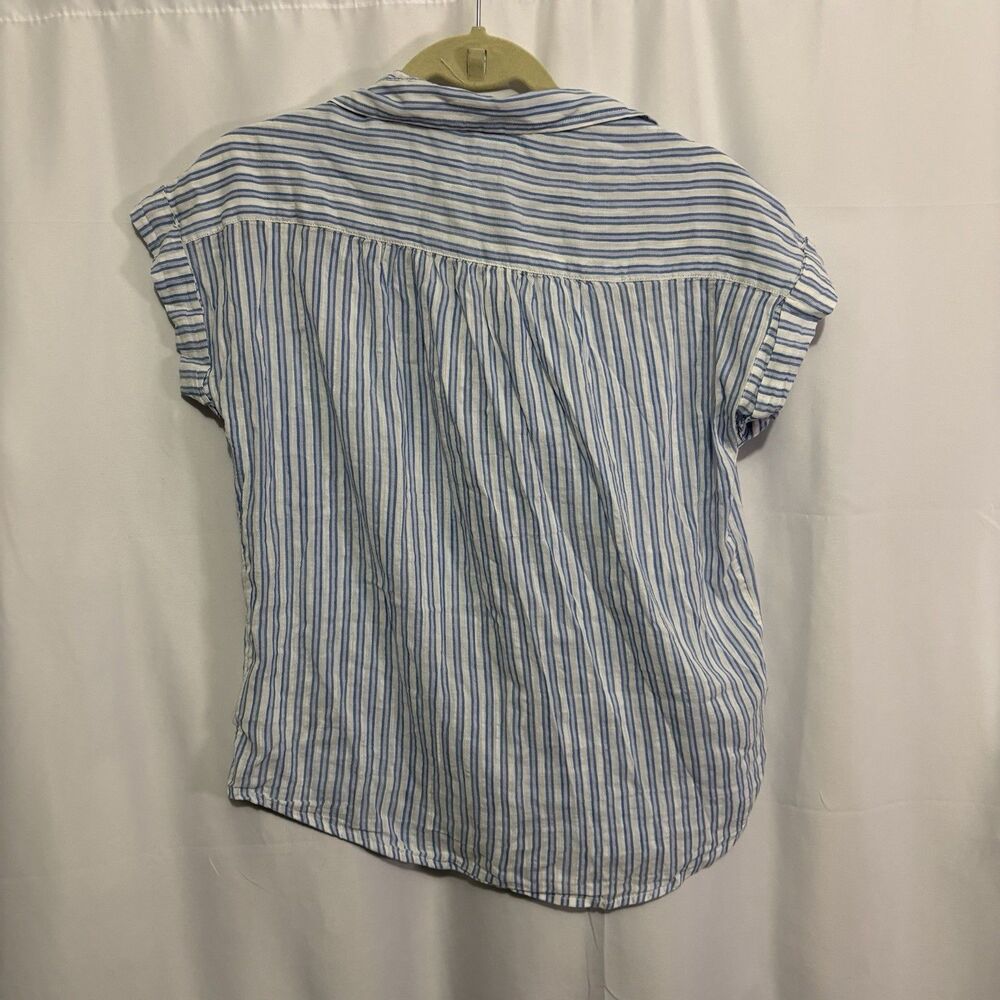 GAP Womens XS Top Bundle Short Sleeve Light Blue White Stripe + Gray Tank Henley - Picture 10 of 16